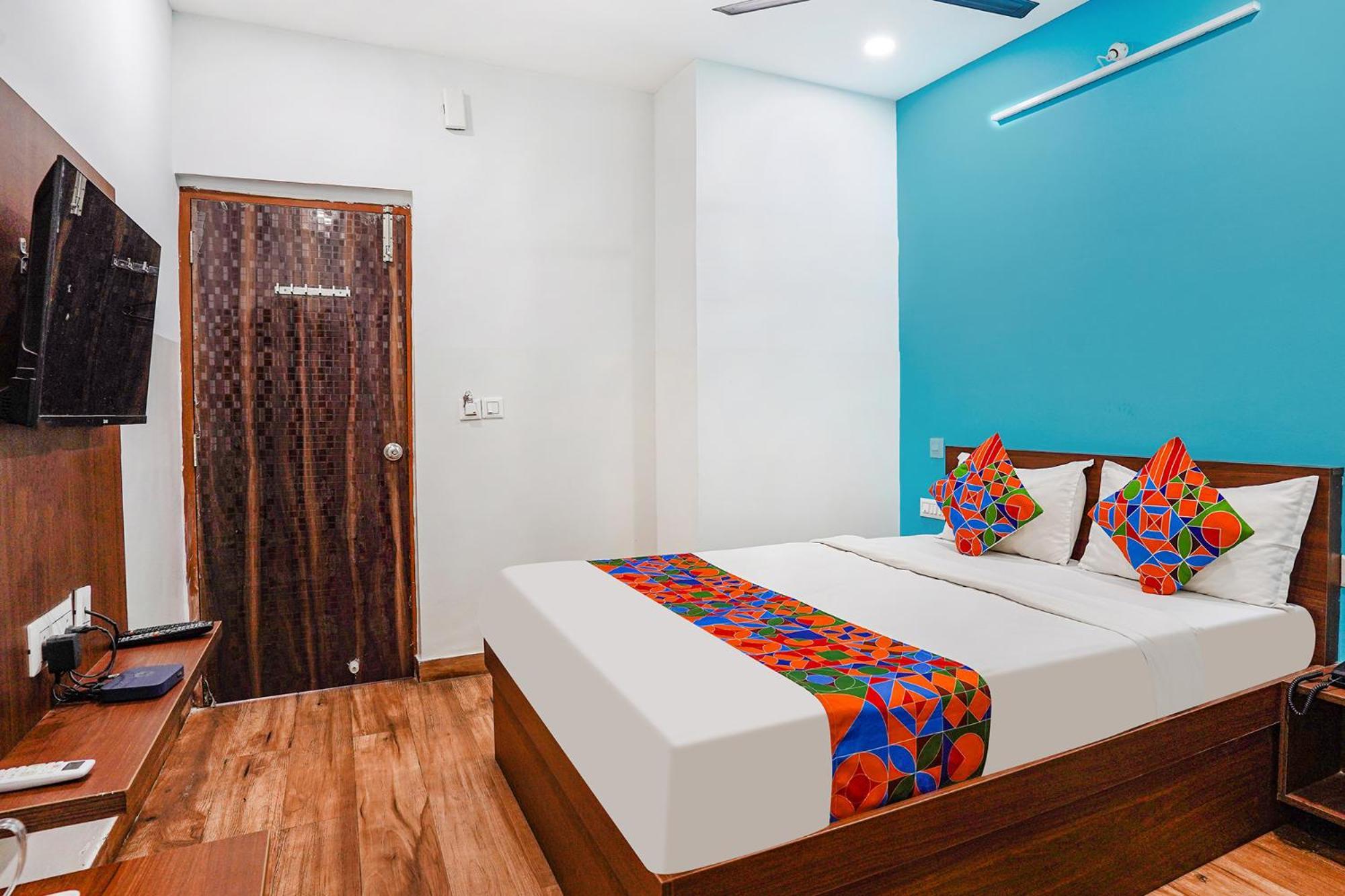 Fabhotel Rlv Green Palace - Nr Kengeri Satellite Town Бенґалуру Екстер'єр фото