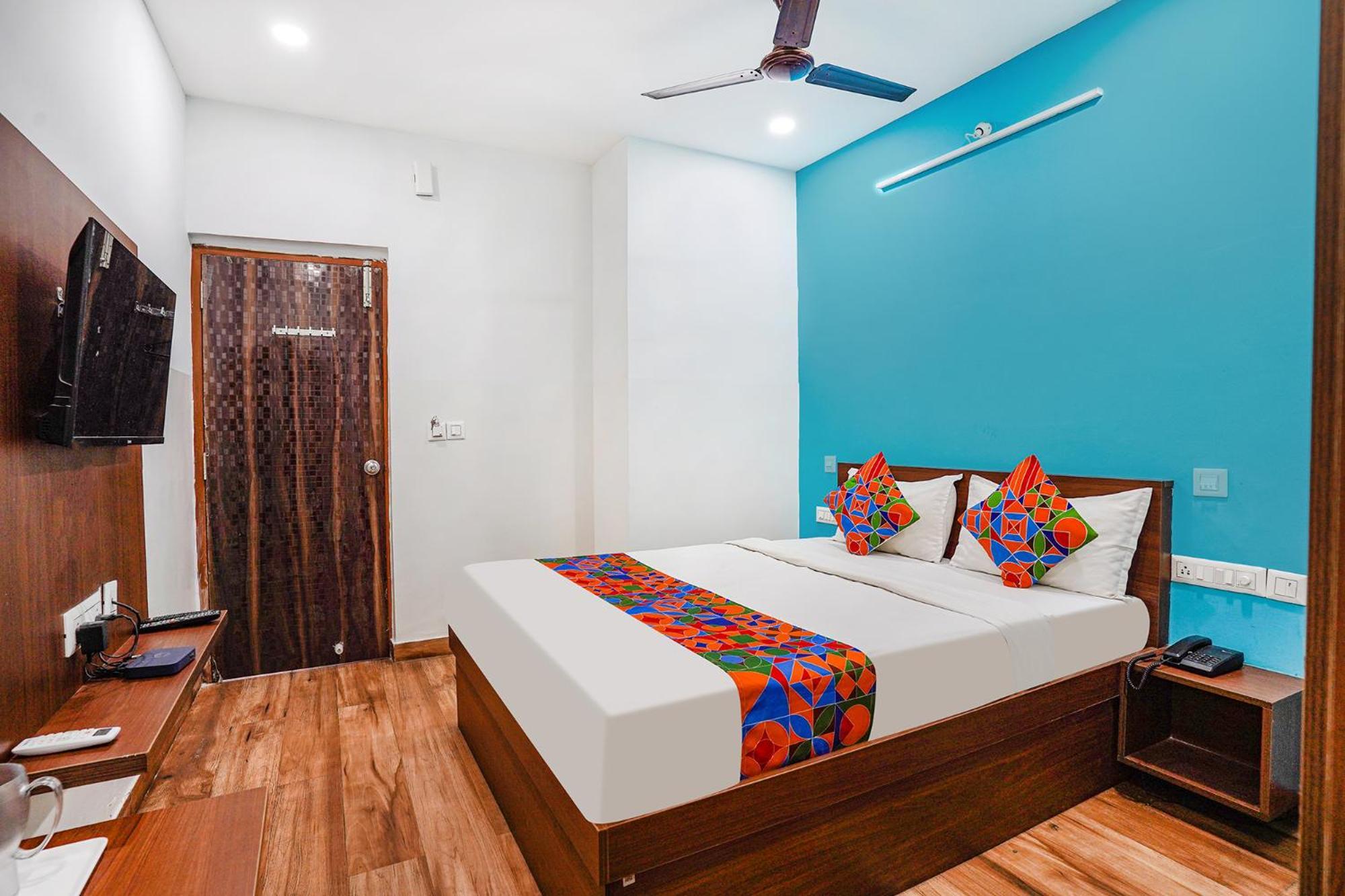 Fabhotel Rlv Green Palace - Nr Kengeri Satellite Town Бенґалуру Екстер'єр фото