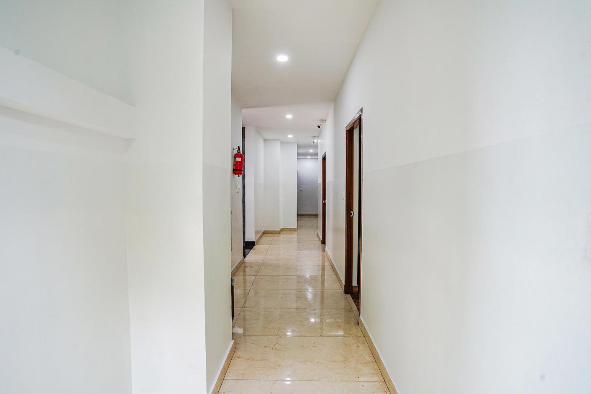 Fabhotel Rlv Green Palace - Nr Kengeri Satellite Town Бенґалуру Екстер'єр фото